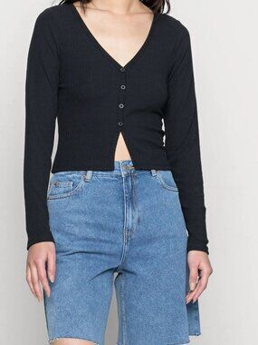 Hollister Black Cropped Ribbed Knit Cardigan Sweater Button Front XS